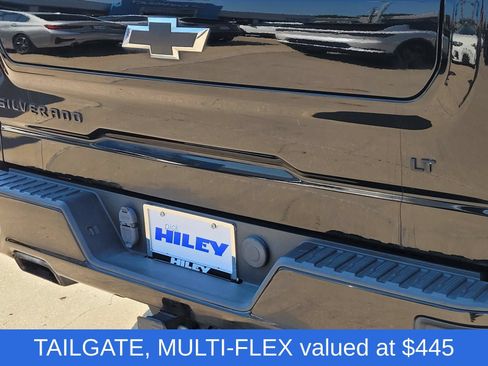Used 2021 Chevrolet Silverado 1500 Custom Trail Boss AWD/4WD image 6