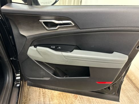 Used 2023 Kia Sportage X-Line w/ X-Line Premium Package image 28