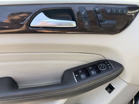 Used 2015 Mercedes-Benz ML 350 4MATIC image 30