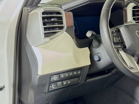 Used 2024 Toyota Tundra Capstone AWD/4WD image 8