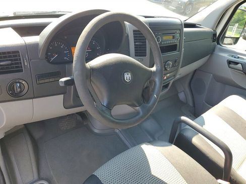 Used 2008 Dodge Sprinter 2500 image 15