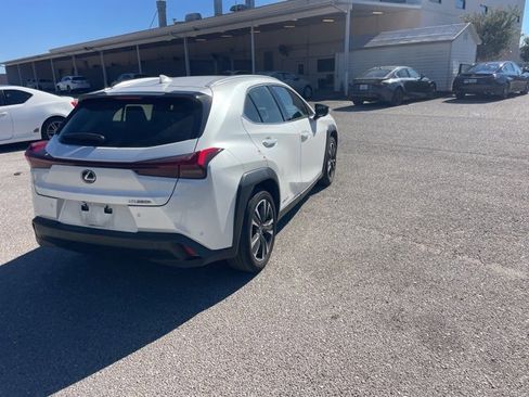 Used 2020 Lexus UX 250h image 7