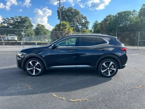 Used 2021 Buick Envision Essence FWD image 2