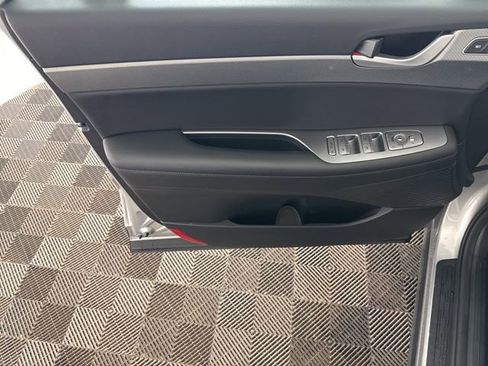 Used 2025 Hyundai Palisade SEL FWD image 23