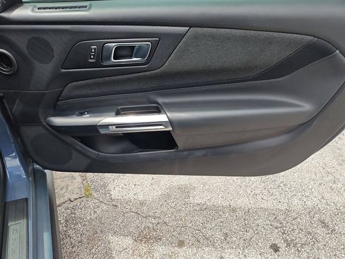 Used 2025 Ford Mustang Coupe RWD image 46