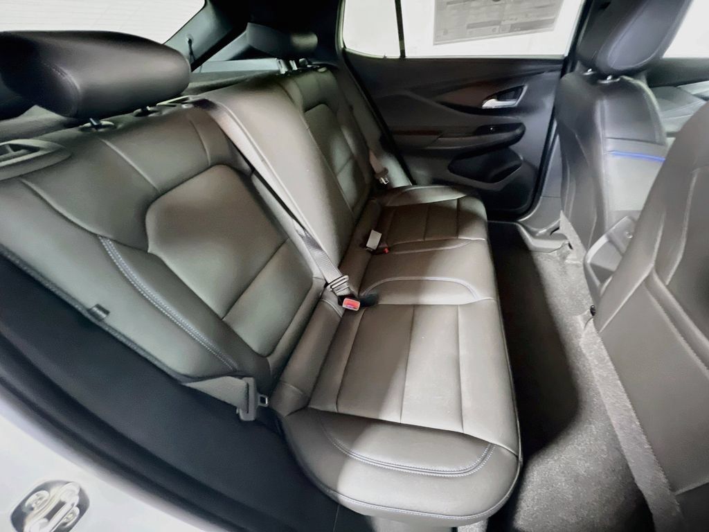 New 2026 Buick Envista Sport Touring w/ Convenience I Package FWD image 21