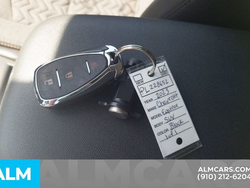 Used 2023 Chevrolet Equinox LT AWD/4WD image 18