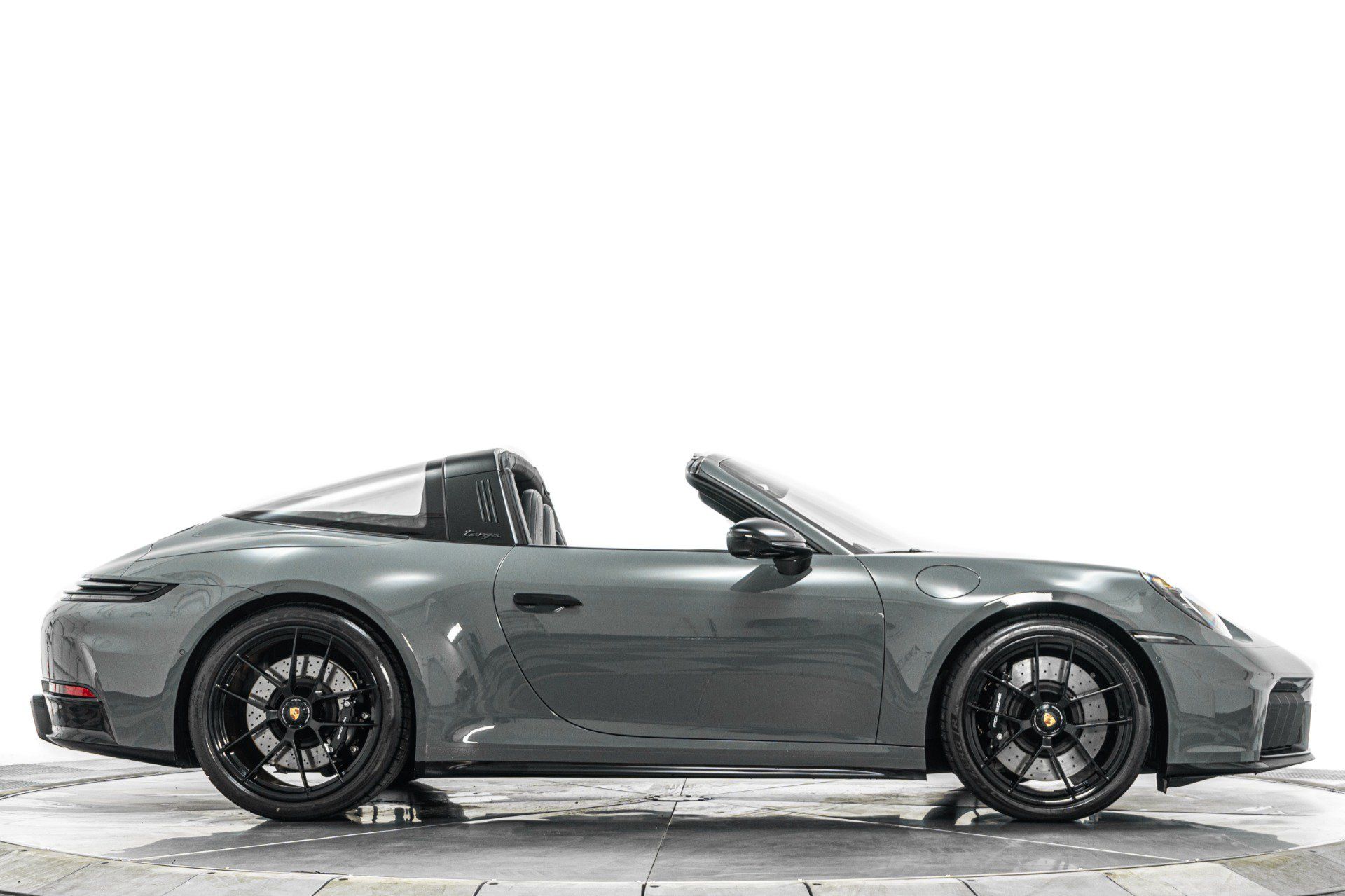 Used 2026 Porsche 911 Targa 4 GTS AWD/4WD image 52