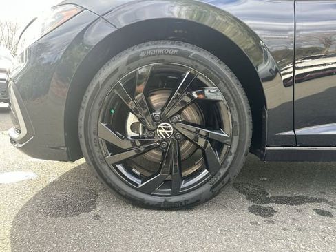 New 2026 Volkswagen Jetta SE image 11