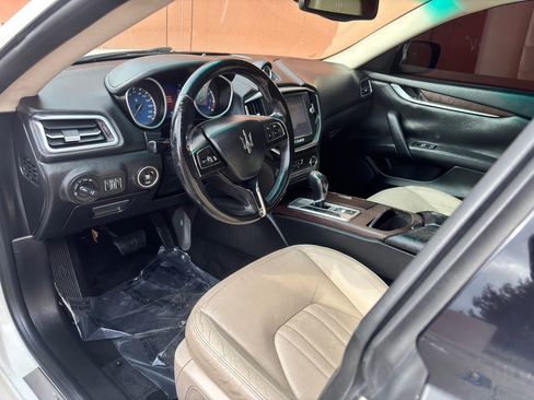 Used 2014 Maserati Ghibli RWD image 10