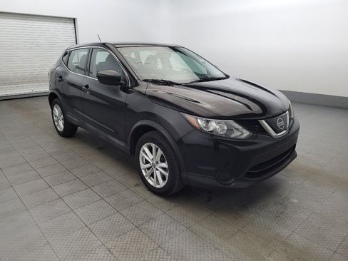 Used 2019 Nissan Rogue Sport S w/ Appearance Package image 13