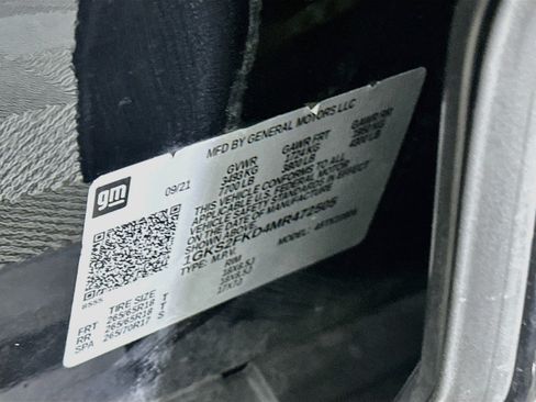 Used 2021 GMC Yukon XL SLE AWD/4WD image 12