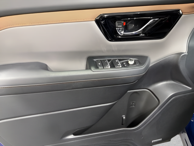 Certified 2025 Subaru Forester Sport AWD/4WD image 9