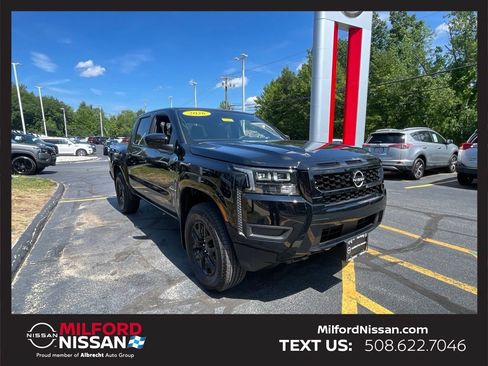 Certified 2026 Nissan Frontier SV w/ SV Convenience Package AWD/4WD image 8