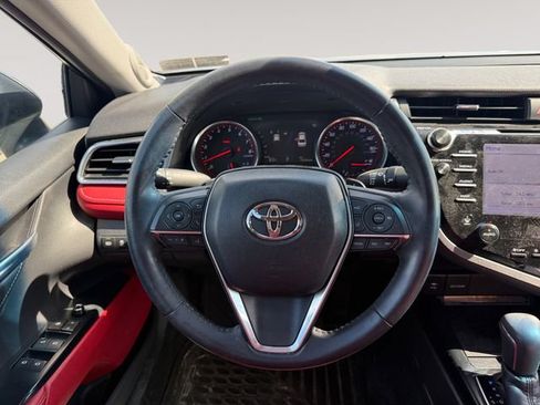 Used 2018 Toyota Camry XSE w/ Driver Assist Package FWD image 12