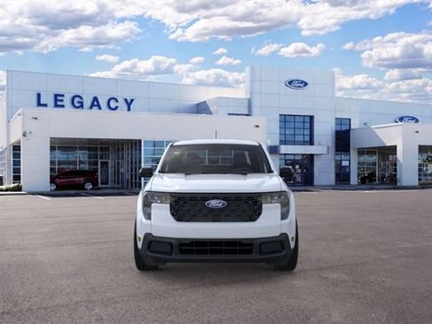 New 2026 Ford Maverick XLT w/ XLT Luxury Package FWD image 6