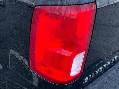 Used 2017 Chevrolet Silverado 1500 LTZ AWD/4WD image 27