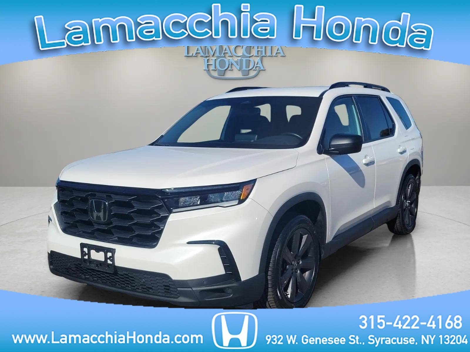 Used 2023 Honda Pilot Sport image 1