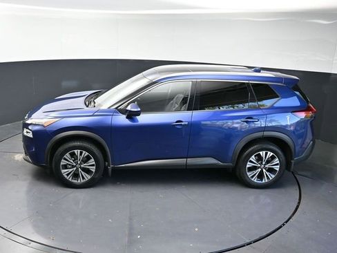 Used 2021 Nissan Rogue SV w/ Premium Package AWD/4WD image 31