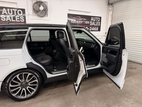 Used 2020 Land Rover Range Rover Long Wheelbase HSE image 31