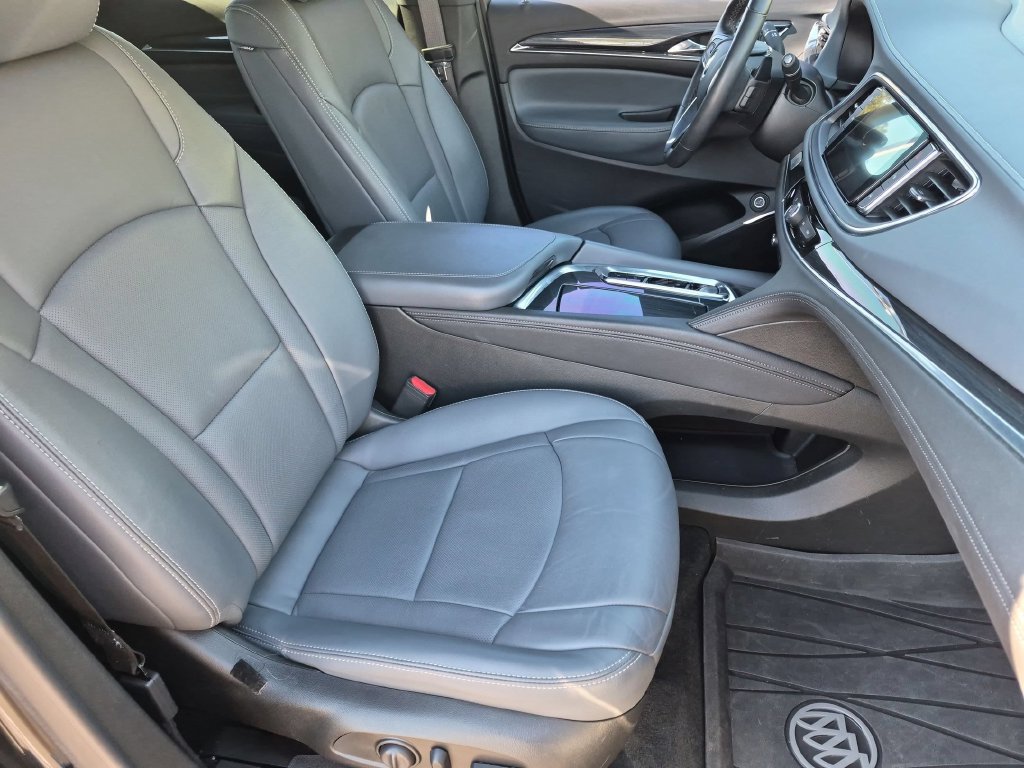 Used 2024 Buick Enclave Essence w/ Experience Buick Package AWD/4WD image 25