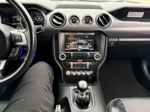 Used 2015 Ford Mustang GT Premium w/ GT Performance Package RWD image 9