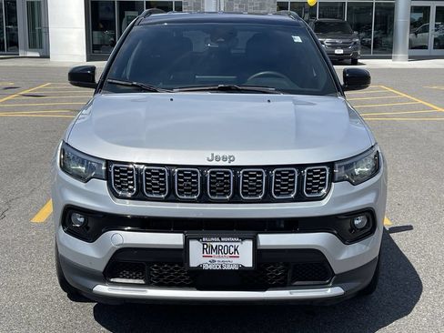 Used 2025 Jeep Compass Limited AWD/4WD image 13