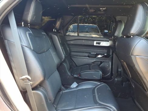 Used 2023 Ford Explorer ST w/ Equipment Group 401A AWD/4WD image 12