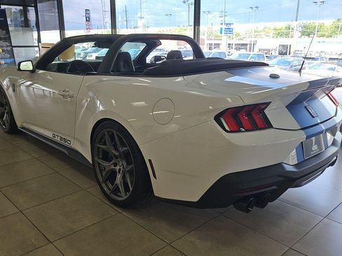 New 2026 Ford Mustang GT Premium w/ GT Performance Package RWD image 3