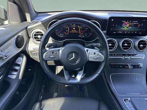 Used 2022 Mercedes-Benz GLC 300 image 14