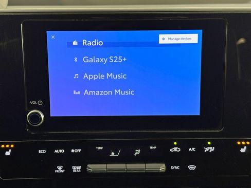 Used 2024 Subaru Solterra Premium image 25