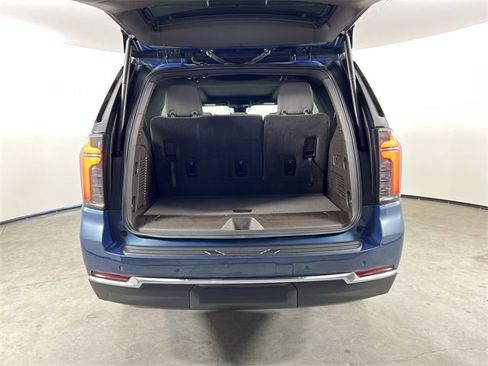 Used 2025 Chevrolet Tahoe LT w/ Sun And Tow Package image 27