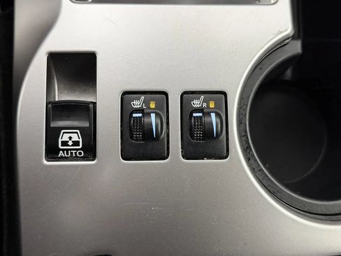Used 2019 Toyota 4Runner SR5 Premium AWD/4WD image 22