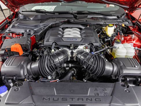 Used 2024 Ford Mustang GT Premium RWD image 38