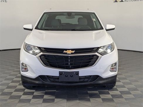 Used 2018 Chevrolet Equinox LT image 3