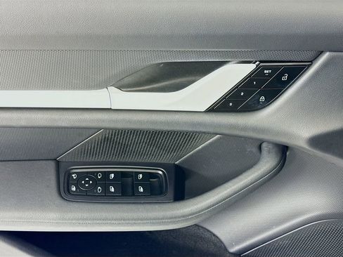 Certified 2023 Porsche Taycan RWD image 11