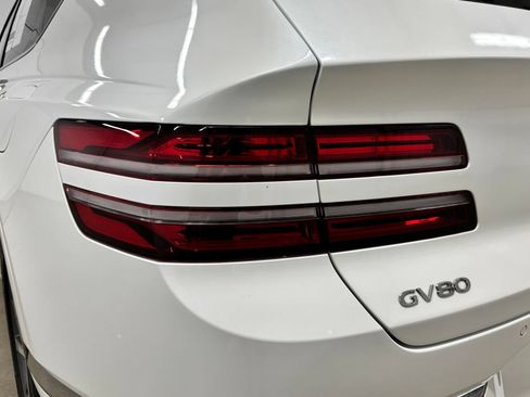 Used 2025 Genesis GV80 3.5T Advanced AWD/4WD image 8