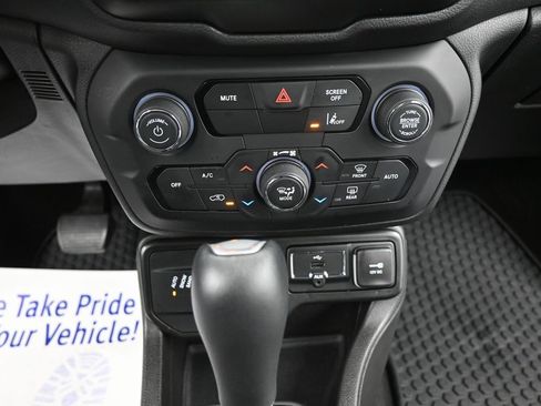 Used 2023 Jeep Renegade Trailhawk w/ Sun/Sound Group image 11