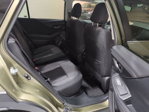Certified 2024 Subaru Outback Premium w/ Popular Package #1A AWD/4WD image 12