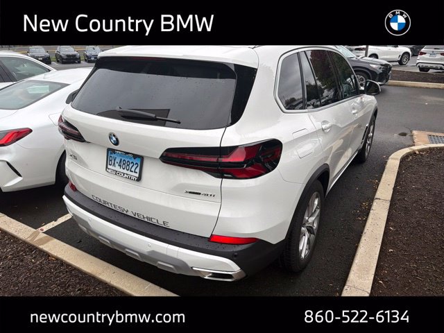Used 2026 BMW X5 xDrive50e AWD/4WD image 6