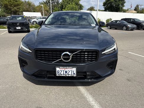Used 2022 Volvo S60 T8 R-Design Expression w/ Premium Package image 8