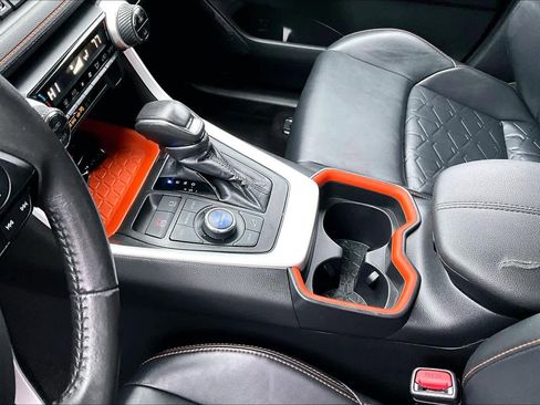 Certified 2020 Toyota RAV4 Adventure image 14