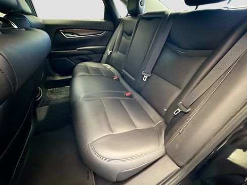 Used 2018 Cadillac XTS Luxury FWD image 13