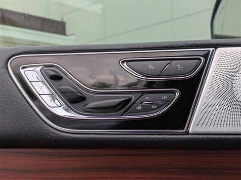 Certified 2024 Lincoln Navigator Reserve image 22