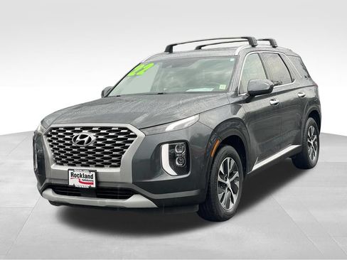 Used 2022 Hyundai Palisade SEL FWD image 2
