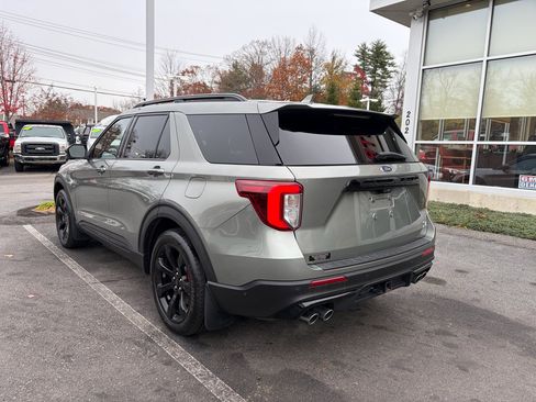 Used 2020 Ford Explorer ST w/ ST Street Pack image 10