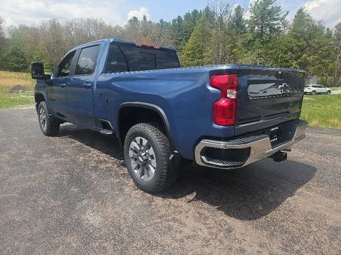 New 2026 Chevrolet Silverado 2500 LT w/ All Star Edition AWD/4WD image 3