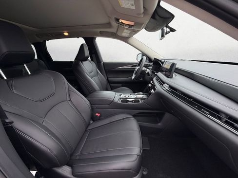 Certified 2026 INFINITI QX60 Luxe w/ Cargo Package image 10