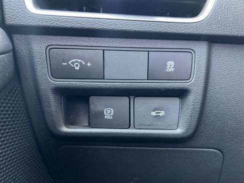 Used 2025 Hyundai Sonata SEL FWD image 30