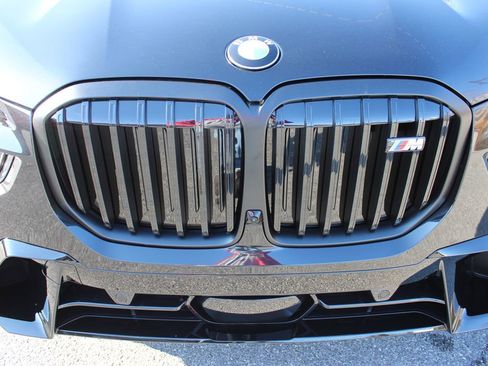 New 2026 BMW X7 M60i image 56